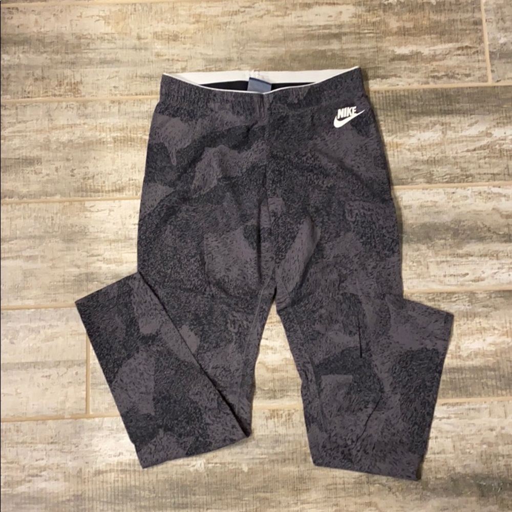 Nike leggings